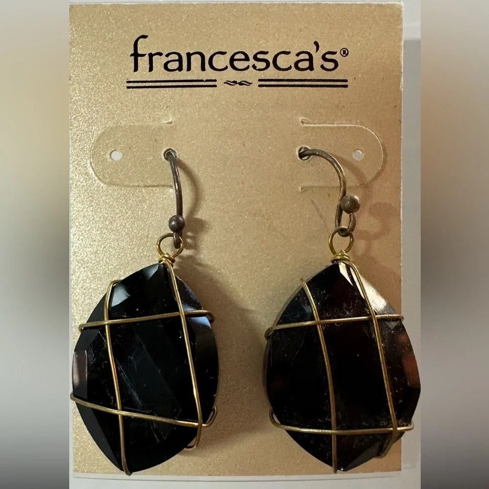 Francesca's Black and Gold Earrings - Picture 1 of 3